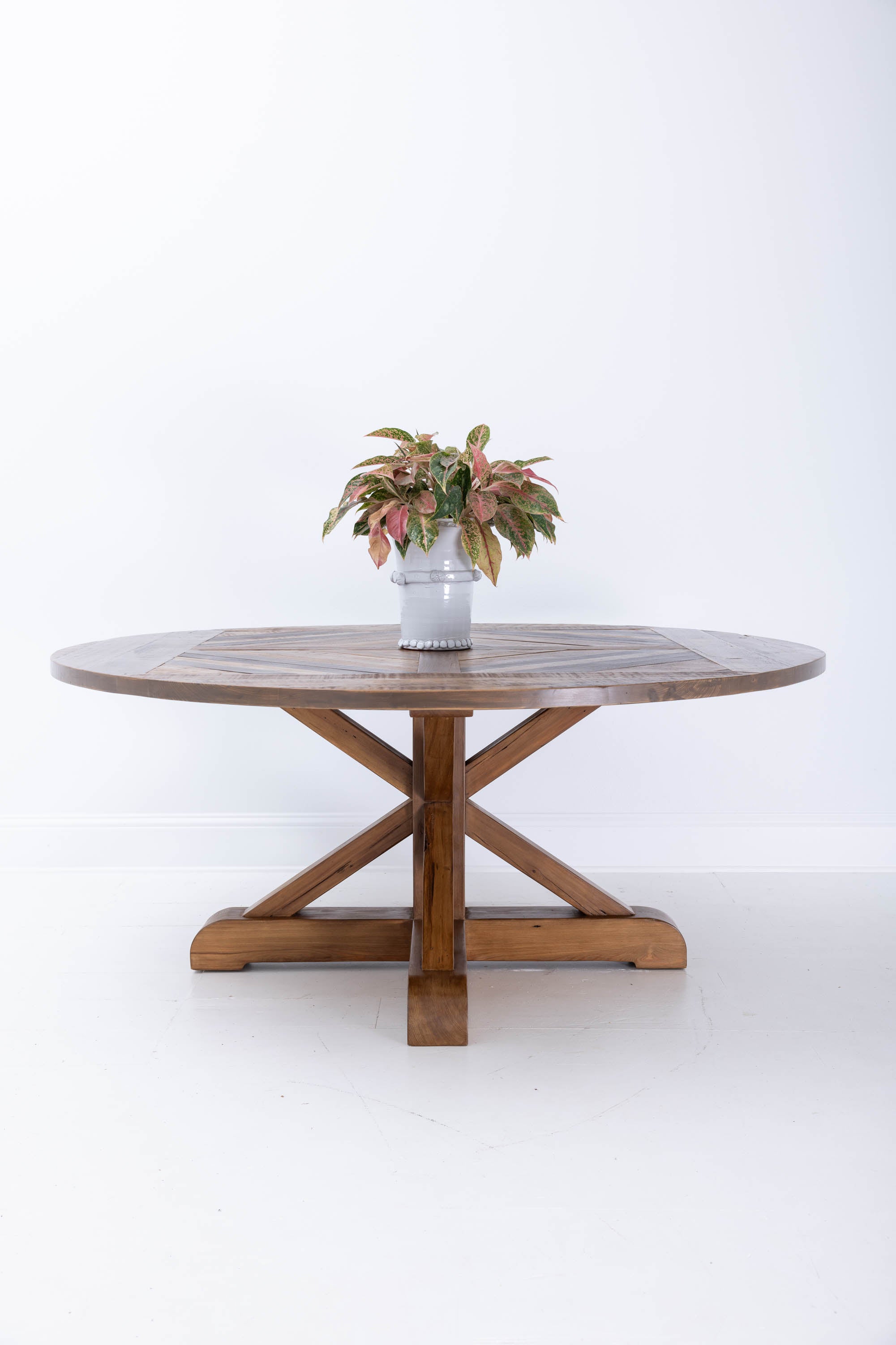 X-Base Round Table – The Corbel